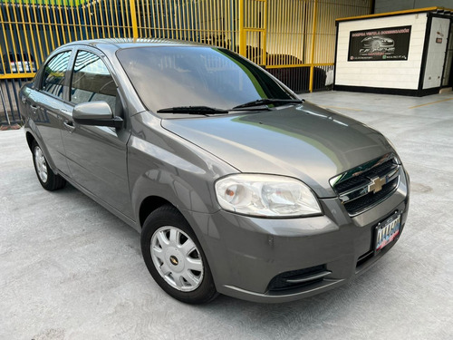 Imagen 3 de 13 de Chevrolet Aveo Lt