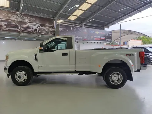 Ford F-350 Dully Cab Sencilla 4x4 Diesel
