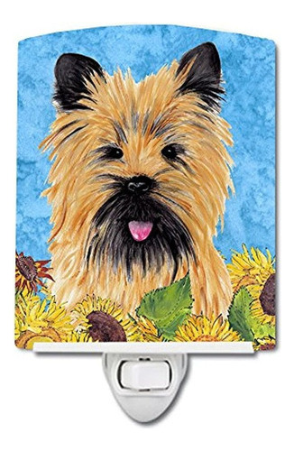 Los Tesoros De Caroline Cairn Terrier En Verano Flores Luz D