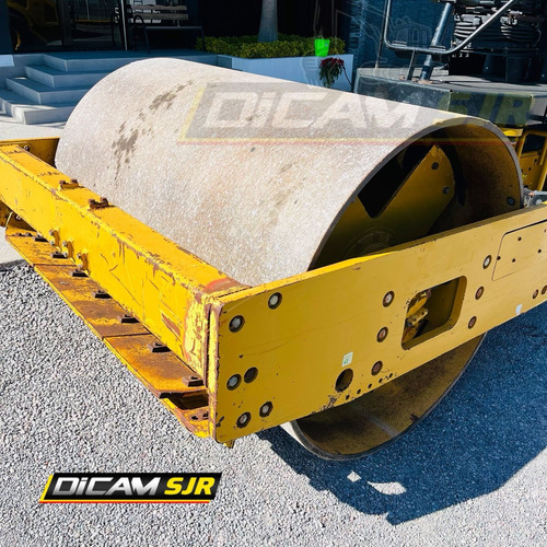 Vibrocompactador Caterpillar Cs56b Año 2014 0549 H149