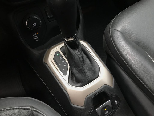 Jeep Renegade Longitude 2.4 At9 4x4