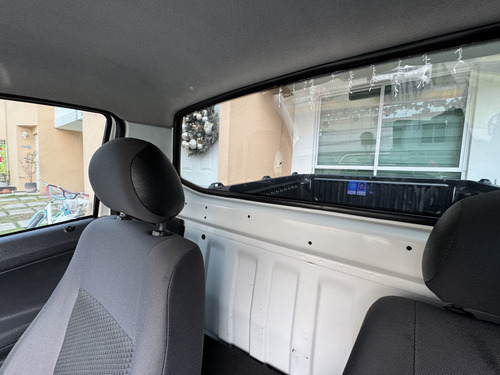 Volkswagen Saveiro 1.6 Starline Ac Mt
