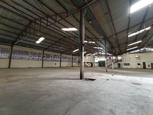 Galpon Nave Industrial Gran Tamaño 2000 Metros Doble Entrada Carga Y Descarga Pesada Area Planta Procesadora Deposito Y Oficinas Negociable Estef 24-23461