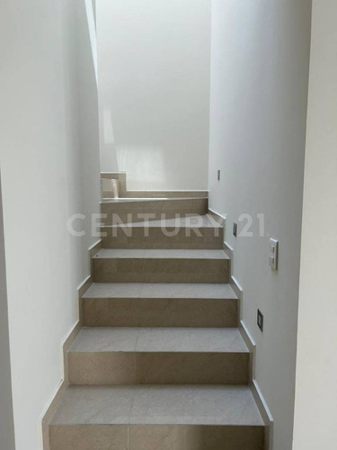 Imagen 17 de 18 de Se Vende Residencia El En Colli Urbano