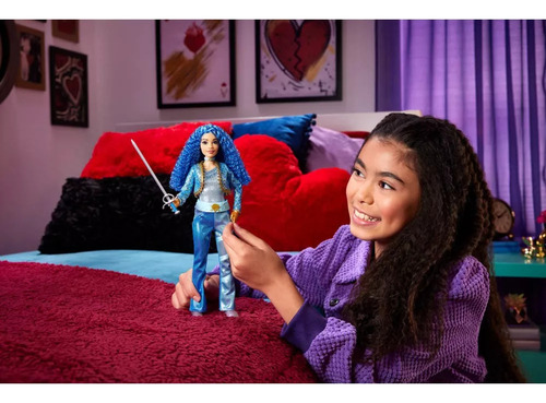 Disney Descendientes Muñeca Princesa Chloe Charming Mattel