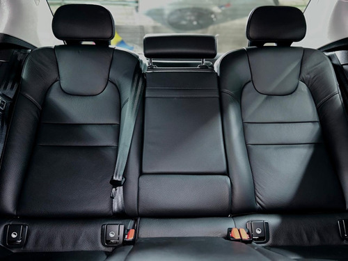 Volvo S60 2.0 T5 Momentum At