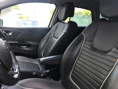 Renault Captur Intens 2.0 4x2 (manual) Año 2017 - Liv Motors