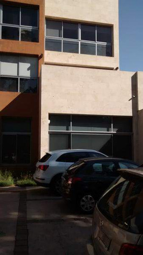 Cerro Venta Oficina Con Una Cochera A Metros Mujer Urbana