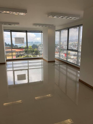 Imagen 9 de 19 de Venta Oficina Sector Cable Manizales, Cod 4297370