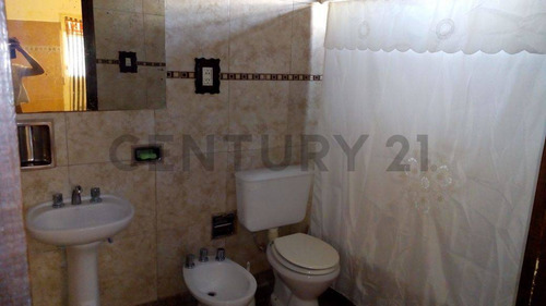 Venta - Casa 2 Dormitorios - Cañada De Gomez
