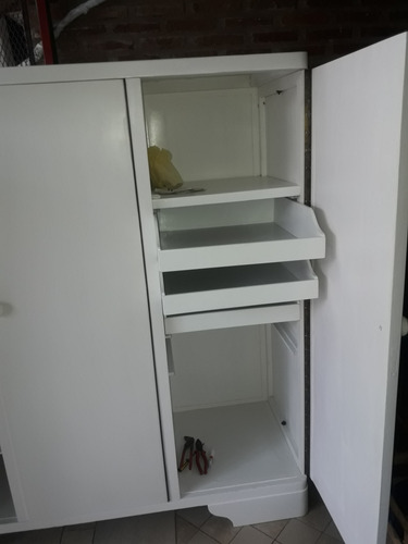 Vendo Ropero Totalmente Laqueado Blanco Es Desmontable Se Pu