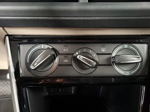 Volkswagen Virtus Comfortline At