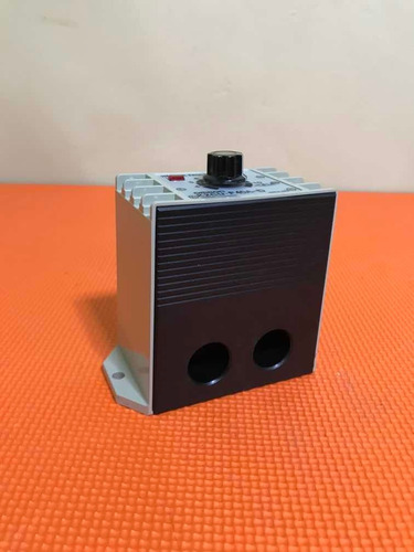 Omron K2cu-f40a-d Detector De Falla De Calentador (Usado)
