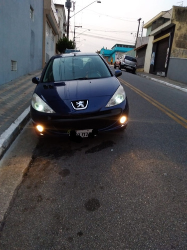 Imagem 10 de 10 de Peugeot 207 1.4