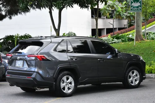 Toyota RAV4 2.0 Xle 4X2 Cvt