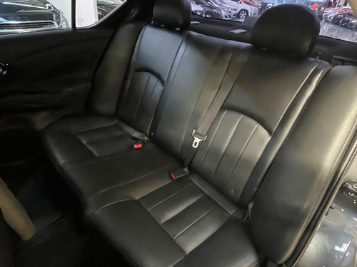 Nissan Versa SL 1.6 16V FlexStart 4p Aut.