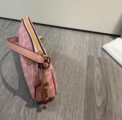 Bolsa Coach Nolita Monogram Rosa Cw426