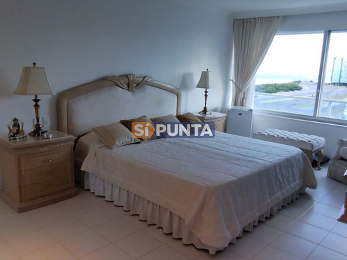 Imagen 18 de 30 de Apartamento En Venta, Brava, Punta Del Este, 3 Dormitorios.