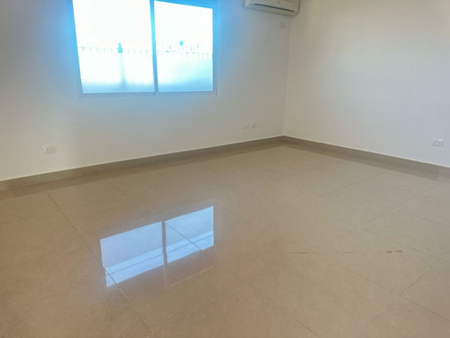 Penthouse En Bella Vista Sur