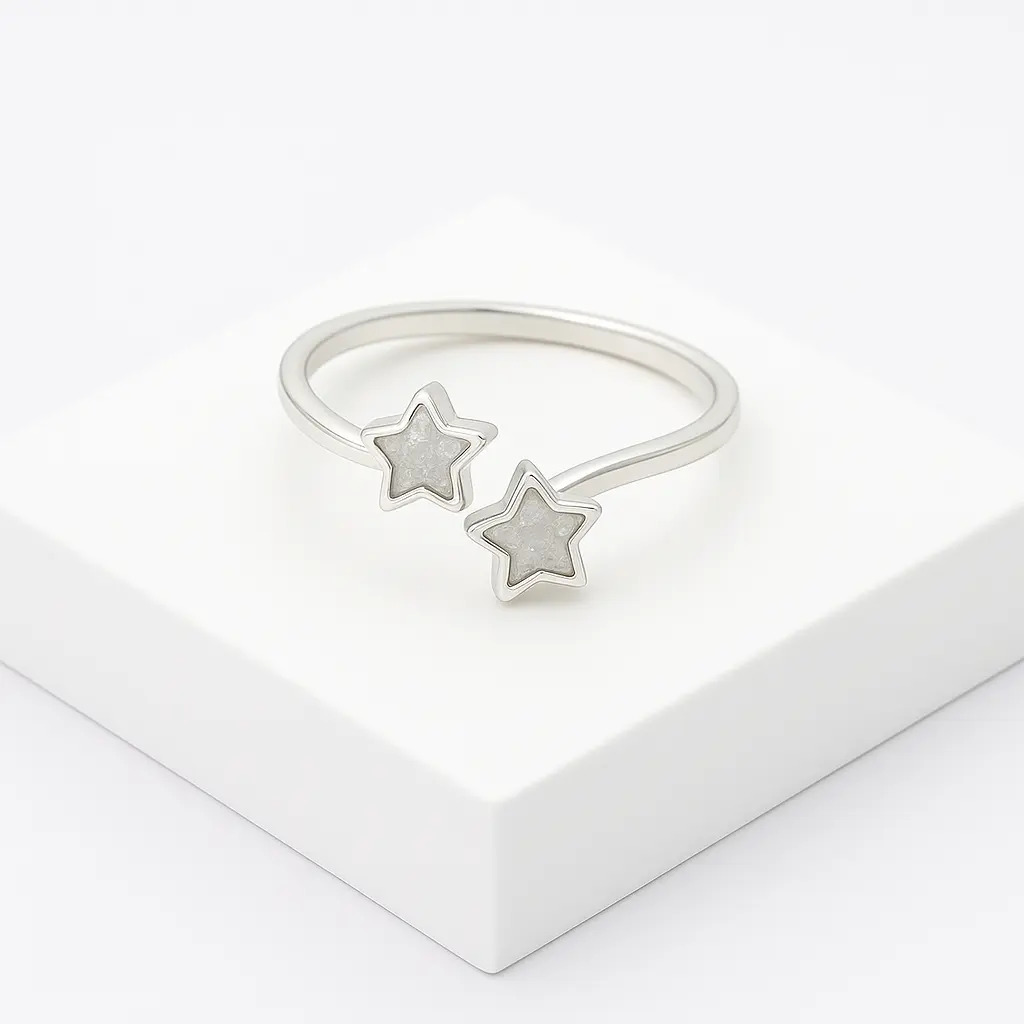 Anel Feminino Ajustável Prata 925 Com Zircônias Brilhante Cor Zircônia Estrela Tamanho Médio