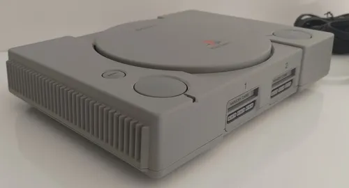 Playstation 1 Ps1 Japonês Scph-7000 | Controle E Cabos Originais +