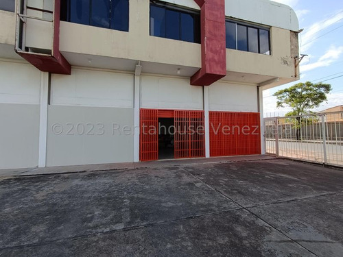 Local Comercial En Maracay En Complejo Privado De Galpones 25-16061 Holder