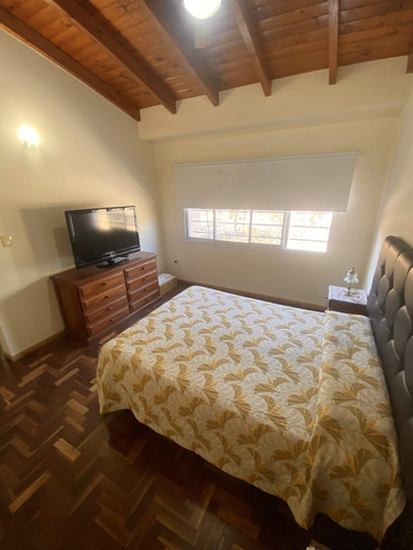 Imagen 21 de 23 de Casa En Venta De 4 Dormitorio Jardines Del Jockey