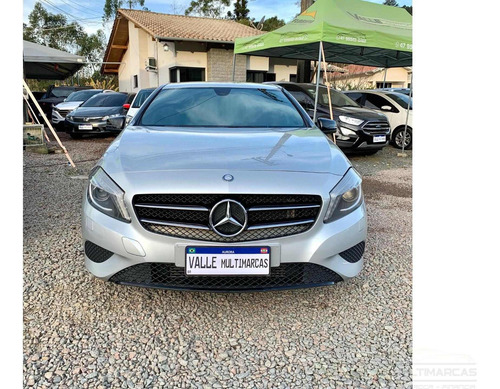Imagem 2 de 13 de Mercedes-benz Classe A A 200 1.6 Tb 16v Urban 156cv Aut.