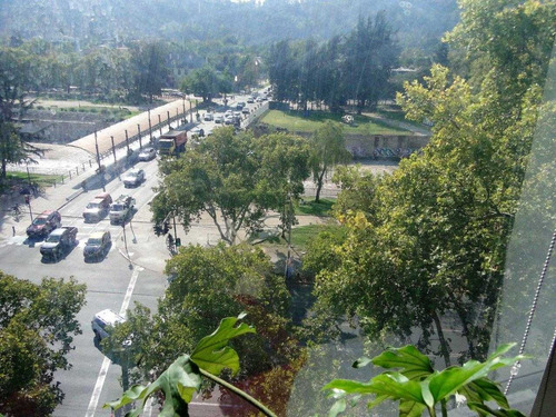 Moderna Y Luminosa Oficina P. 1 - 100, Frente A Parque