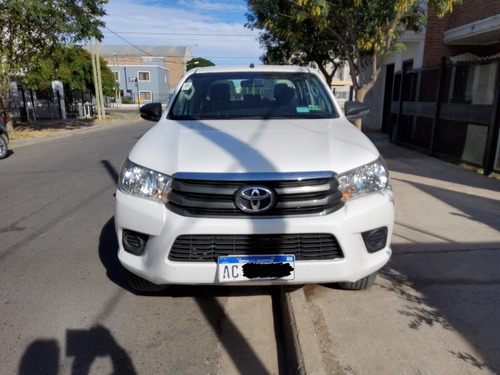 Toyota Hilux 2.8 Cd Sr 177cv 4x4 2018