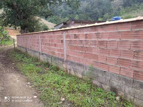 Chácara Com Duas Casas E Piscina