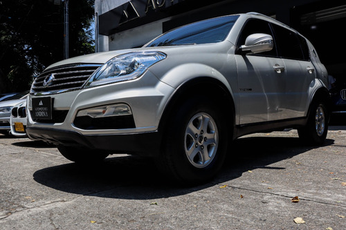 Ssangyong Rexton 2.7 W 270 Xdi