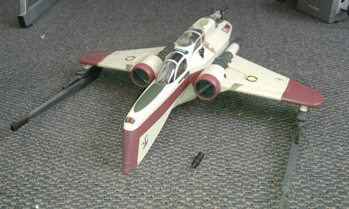 Star Wars Arc 170 Starfighter + Piloto Original De La Nave (Usado)