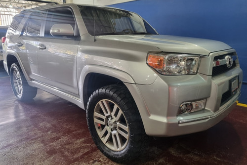 Toyota 4runner  Limited 4x4
