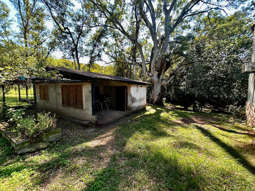 Casa En Venta 3 Dormitorios, 2 Baños, Con Arroyo, Tanti