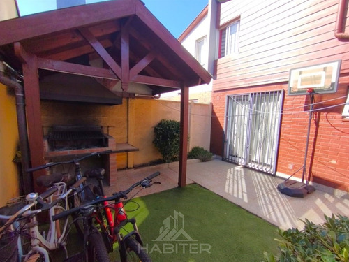 Casa En Venta De 3 Dorm. En Temuco