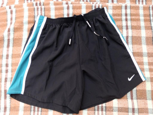 Short Nike Running Negro