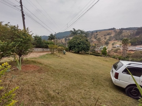 Imagem 18 de 30 de Ótima Chácara Com 02 Casas, 5 Dormitórios, Piscina, Pomar, Jardim, Perto Da Cidade, À Venda, 2790 M² Por R$ 600.000 - Rural - Pedra Bela/sp - Ch1041