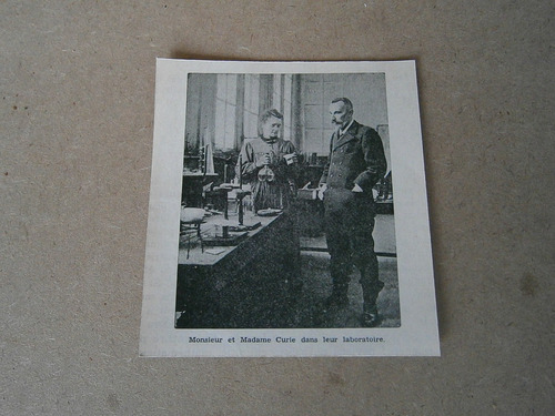 Lámina : Monsieur Et Madame Curie Dans Leur Laboratoire