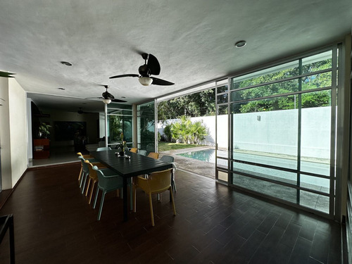Casa En Venta En Cholul De Una Planta.