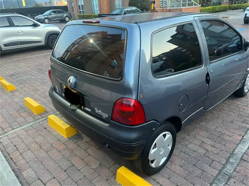 Renault Twingo Authentique Modelo 2010