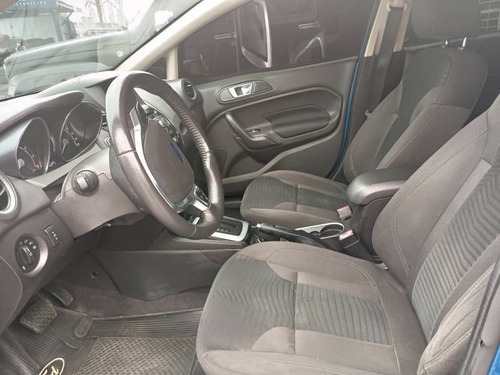 Imagen 9 de 15 de Ford Fiesta Titanium
