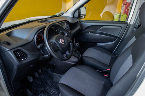 Imagen 3 de 15 de Fiat Doblo Cargo 2018 1.4 Nafta Con Gnc 16v Active Ad105