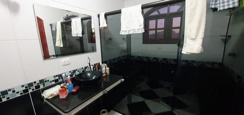 Imagem 27 de 30 de Essa É A Casa Perfeita Para Quem Está Em Busca De Segurança E Principalmente Conforto , Confira: - 1376