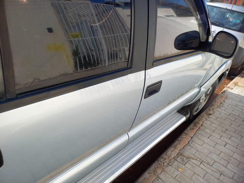 Chevrolet S10 2.8 Executive Cab. Dupla 4x4 4p