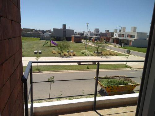 Venta Dúplex 2 Dorm San Ignacio Village Excelente Ubicación