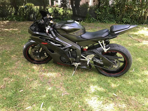 Yamaha R6