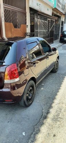 Fiat Palio 2005 1.8 Hlx Flex 5p
