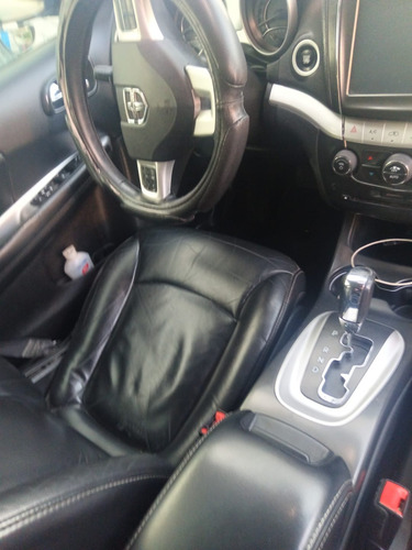 Dodge Journey 2.4 Sxt 5 Pasajeros Plus At