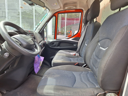 Iveco Daily 3.0 Tb 35-150 Chassi Baú Cab 2021- Aceito Troca